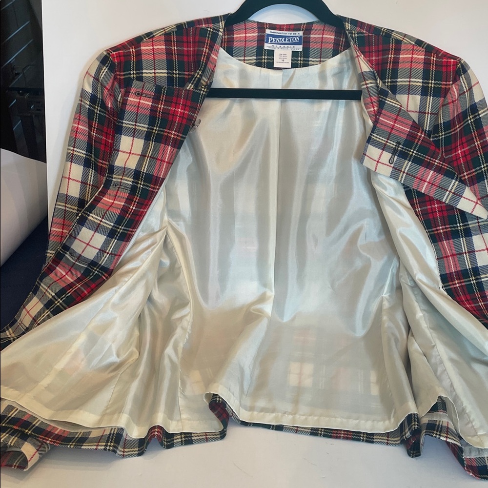 Pendleton Women's Double-Breasted Plaid Blazer - … - image 7